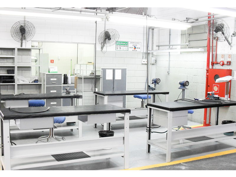 Sector de Ajuste y Finalización